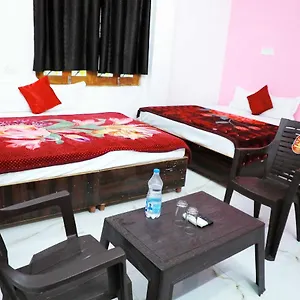 Oyo Hotal Ar Palace Varanasi